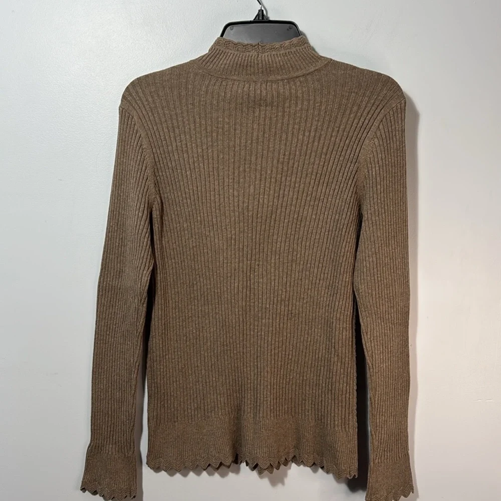Jeanne Pierre Sweater‎ Taupe Mock Neck Scalloped in Size Petite M  NWT